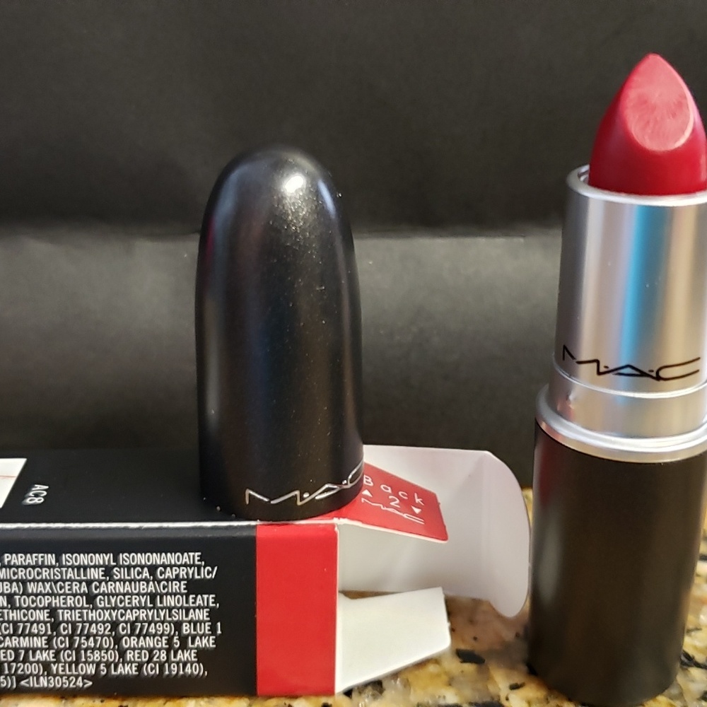 2 MAC Full Size Retro Ruby Woo Lipsticks